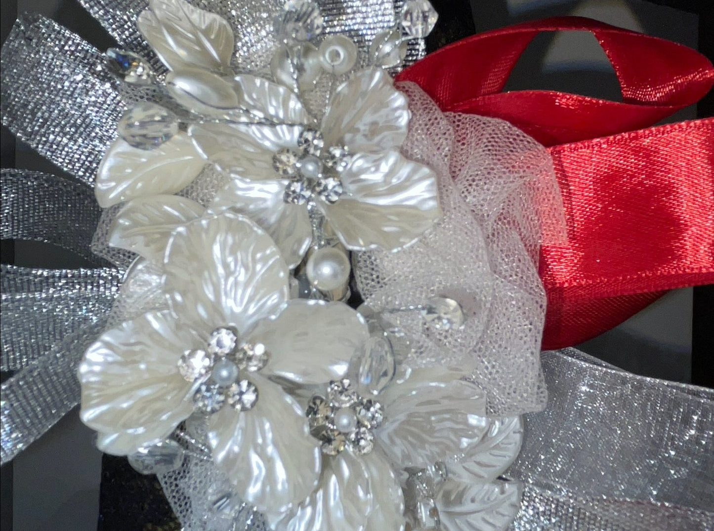 Pearl Flowers & Red- Black Lace Bottle Sleeve